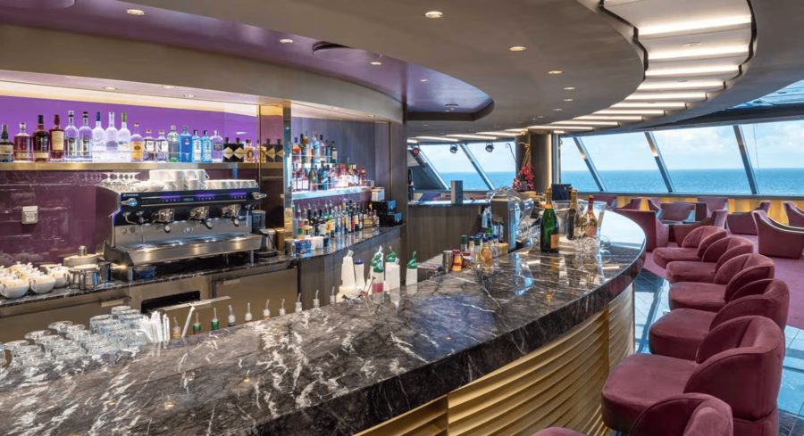Ночной клуб Blue Club на MSC Sinfonia